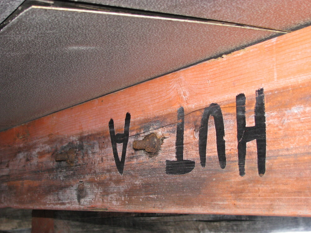 2016-17 Hillary's TAE/IGY hut, foundation reconfiguration, "Hut A" joist label under hut