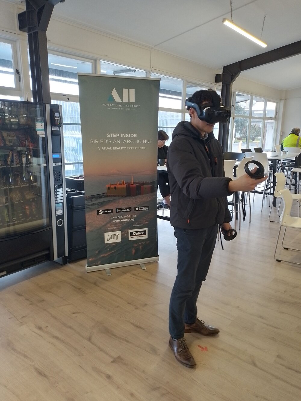 Hillary's Hut VR 2.0 Tour - Dulux Head Office (002)