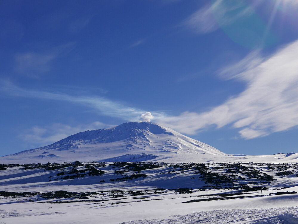 2018-19 Mount Erebus from Cape Evans