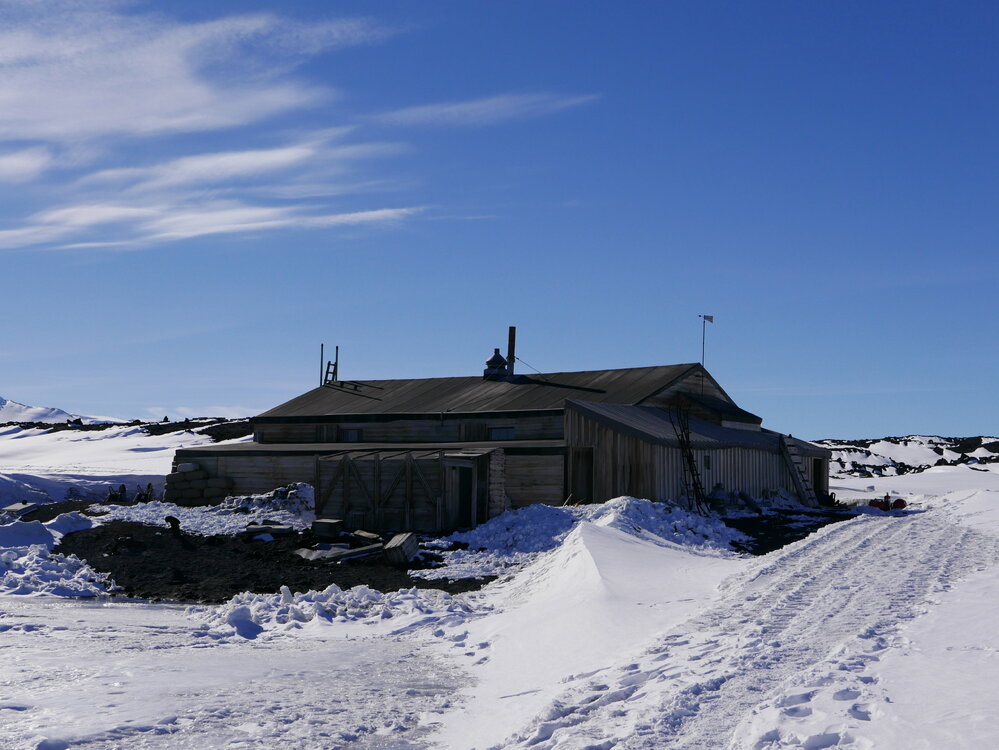 2018-19 Scott's 'Terra Nova' hut after snow removal