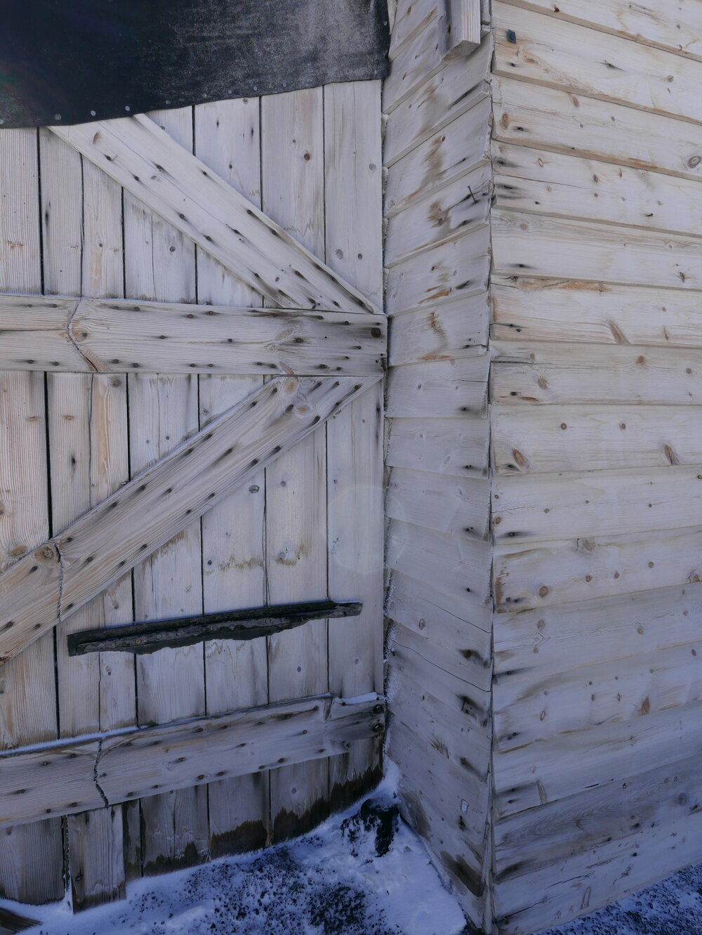 2018-19 South wall of Scott's 'Terra Nova' hut, Cape Evans