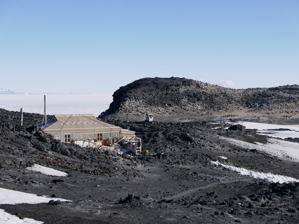 2018-19 Shackleton's 'Nimrod' hut, Cape Royds
