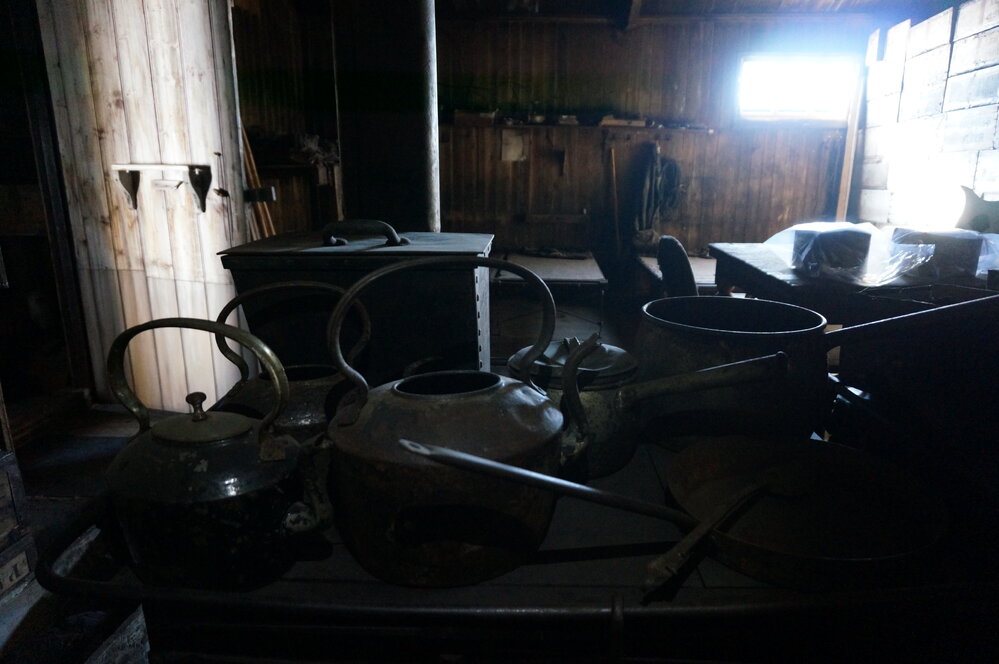2018-19 Galley stove inside Scott's 'Terra Nova' hut, Cape Evans (003)