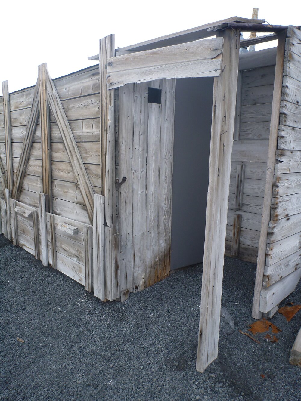 2012-13 Scott's 'Terra Nova' hut inspection, Latrine (005)