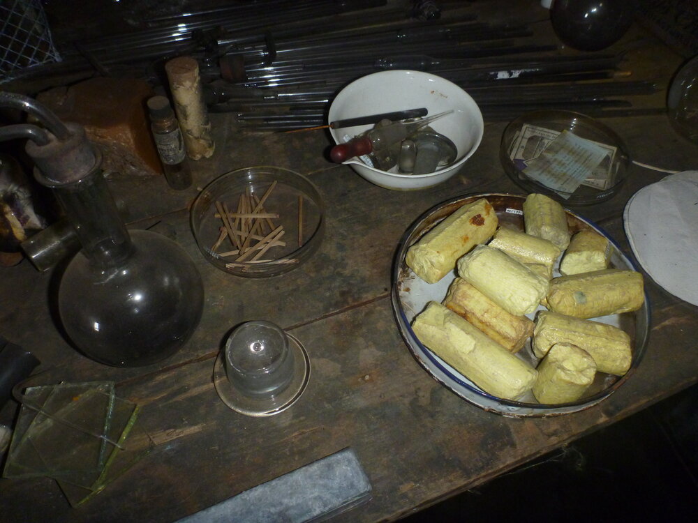 Physical lab in Scott's 'Terra Nova' hut (004)