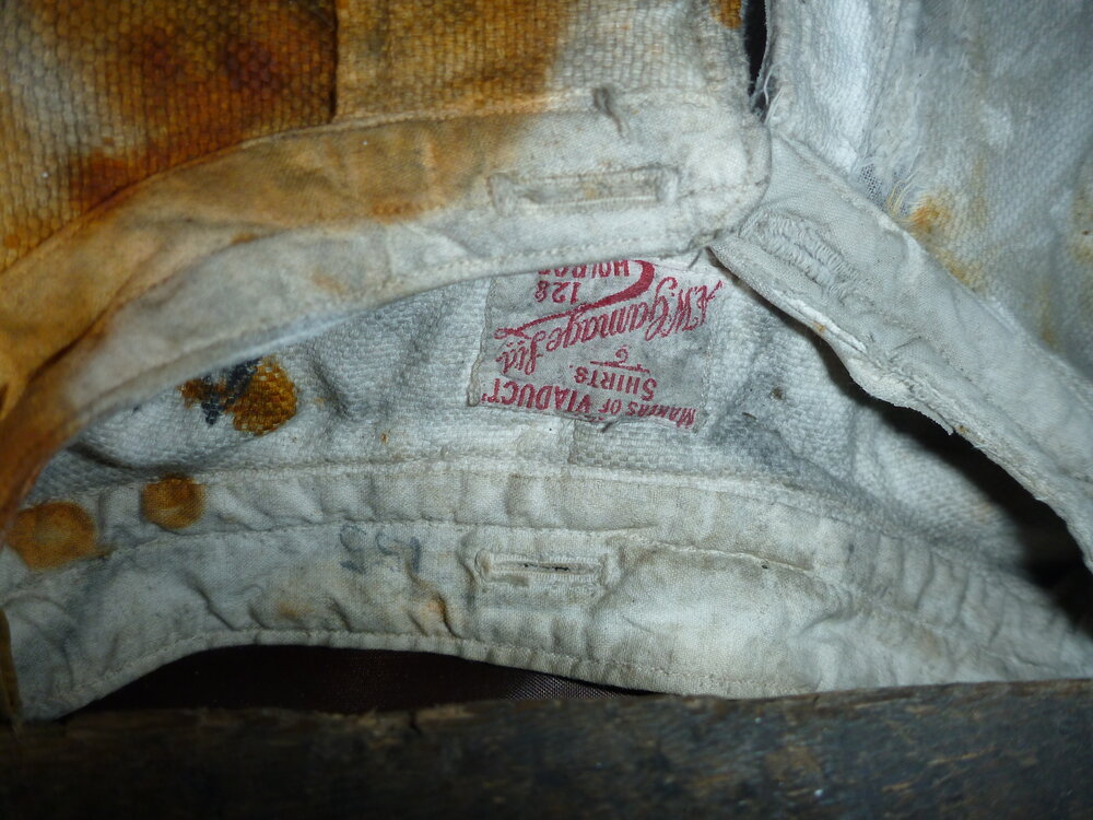 Shirt in Scott's 'Terra Nova' hut (001)