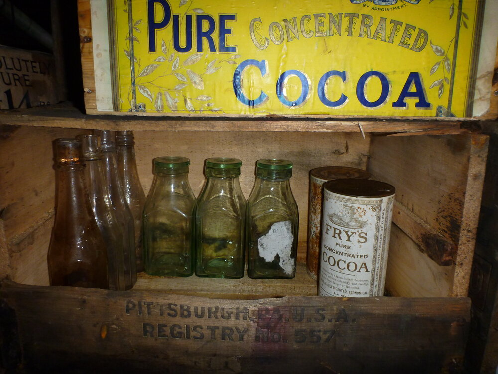 Galley artefacts in Scott's 'Terra Nova' hut (008)
