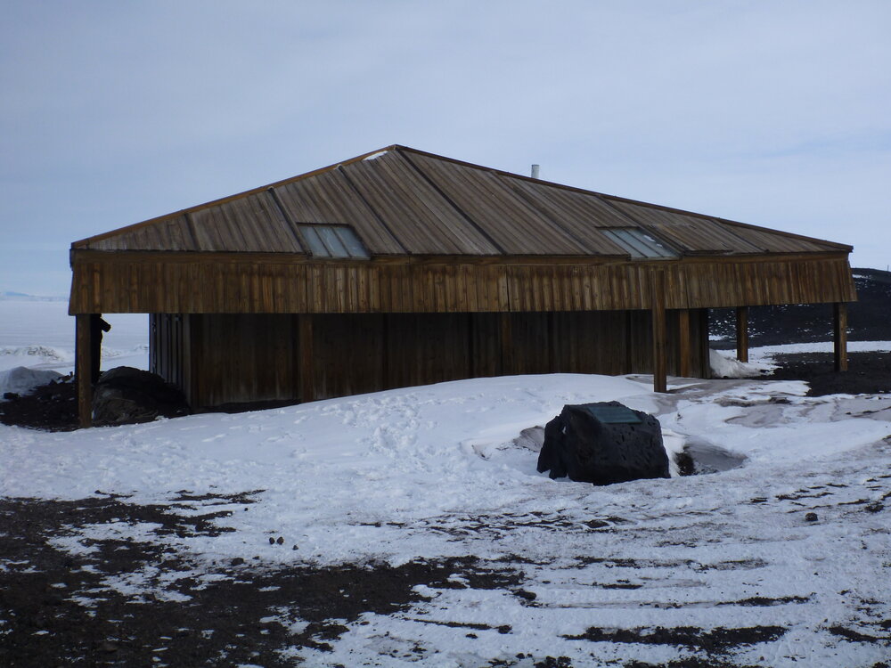 Scott's 'Discovery' hut on hut Point (004)