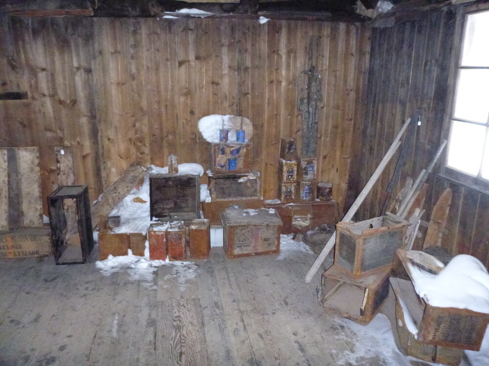 Main space, Scott's 'Discovery' hut (001)