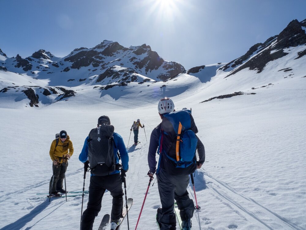 Inspiring Explorers ascending Mount Hodges (002)