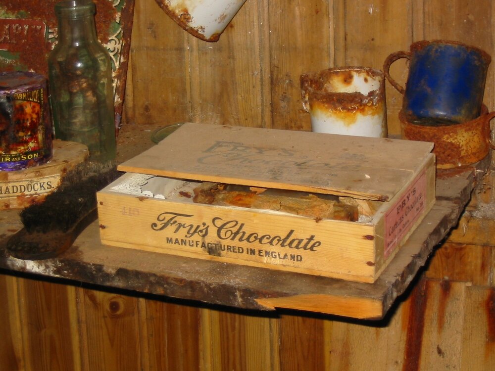 2003 K440 at Borchgrevink's Living hut - Interior, Fry's Chocolate box (001)
