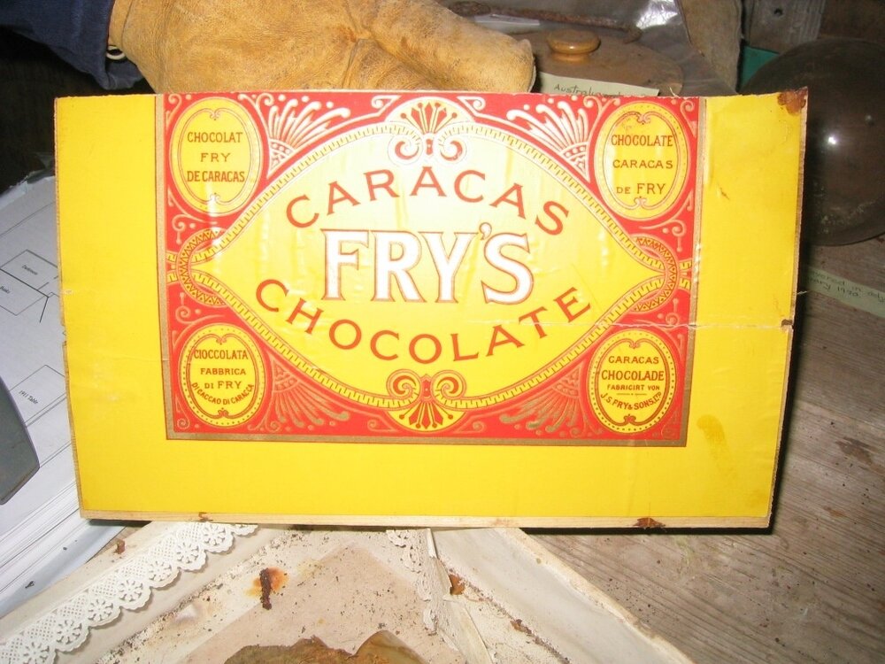 2003 K440 at Borchgrevink's huts - Living hut interior (084)