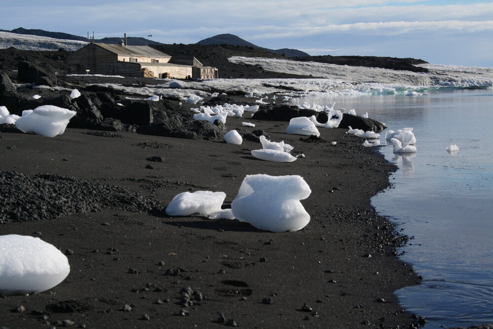 2013-14 Ice formations near Scott's 'Terra Nova' hut, Cape Evans