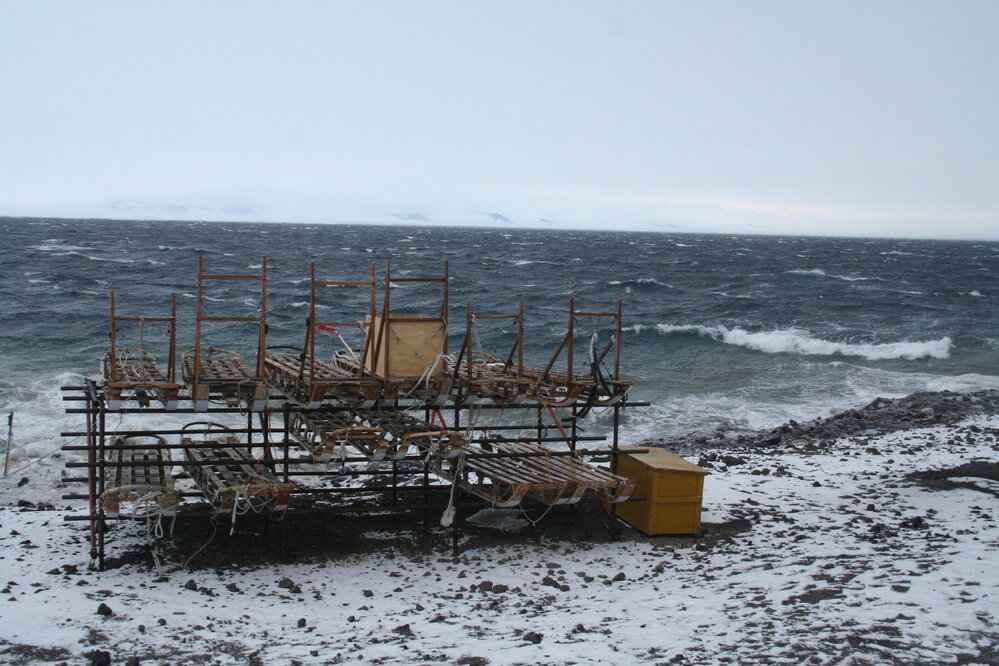 2013-14 Stormy seas at Scott Base (003)