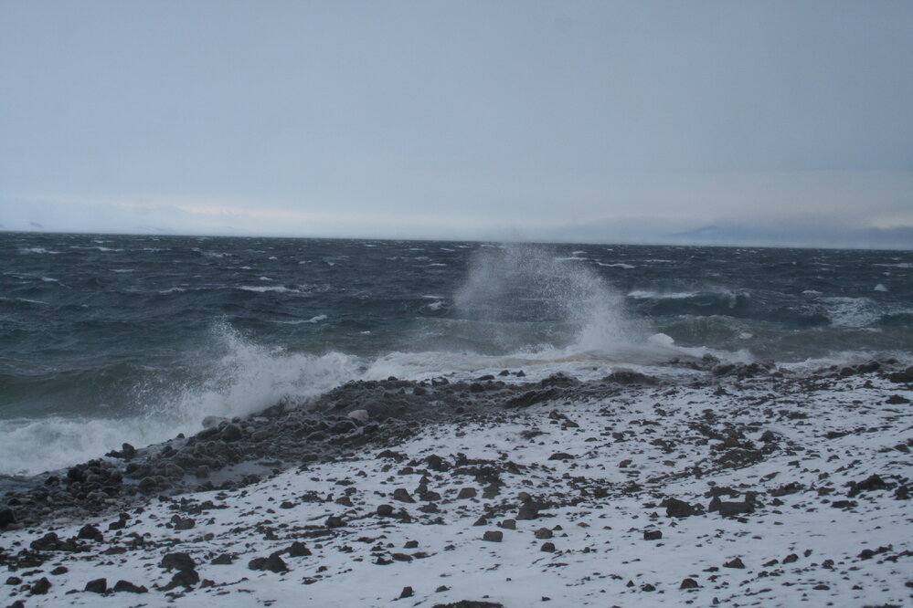 2013-14 Stormy seas at Scott Base (004)