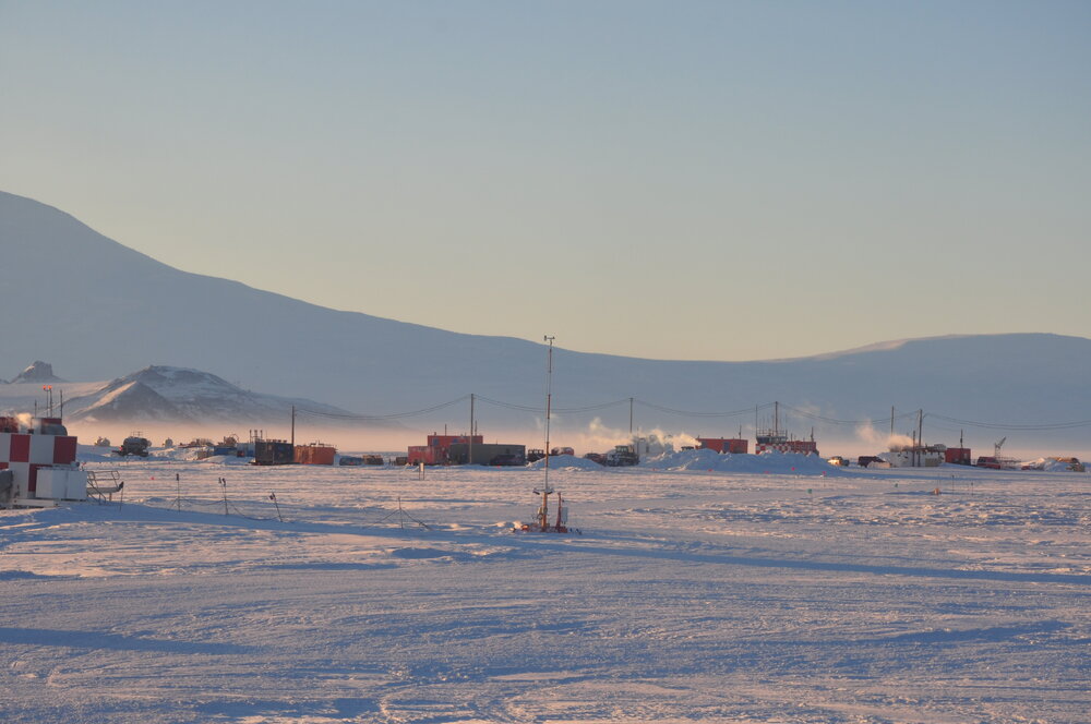 2013-14 Buildings on one of the USAP airfields
