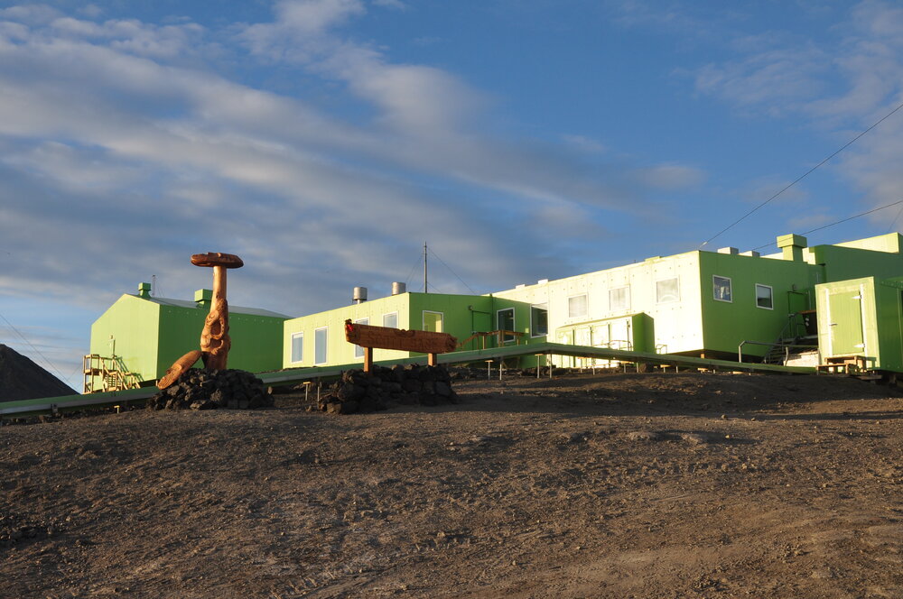 2013-14 Pouwhenua at Scott Base (001)