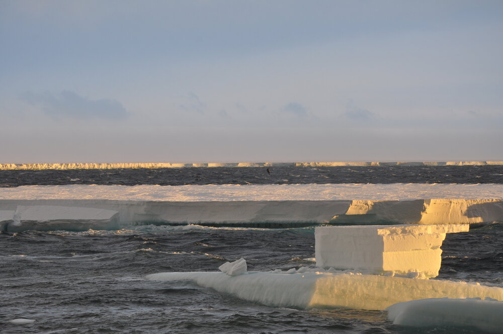 2013-14 Sea ice breaking up near Scott Base (003)