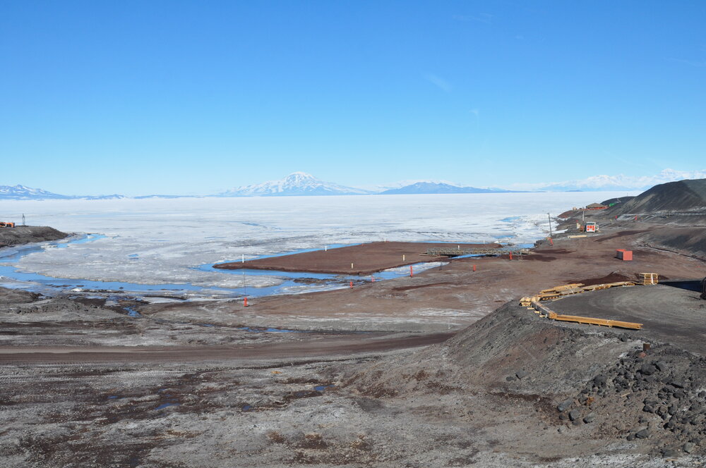 2013-14 Ice pier at McMurdo Station
