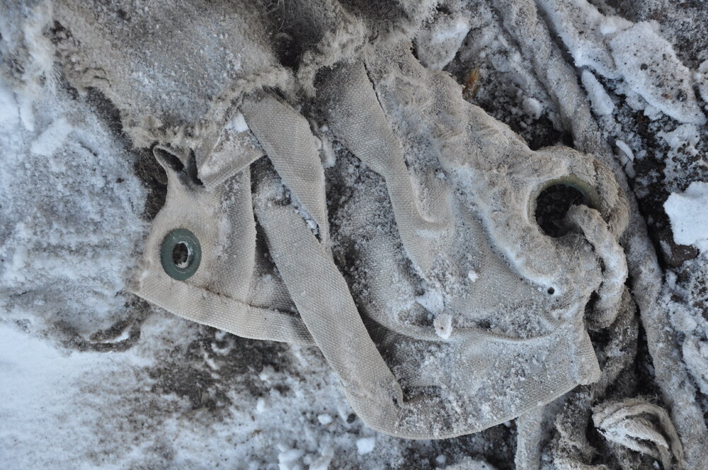 2013-14 Detail of awning outside Scott's 'Discovery' hut, Hut Point (017)