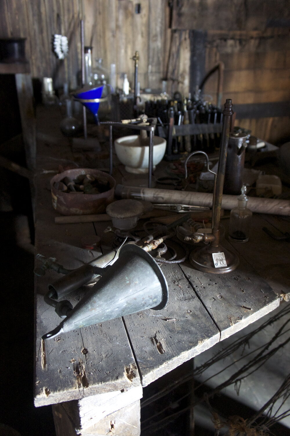 2012 Scott's 'Terra Nova' hut, interior, Physical Laboratory bench