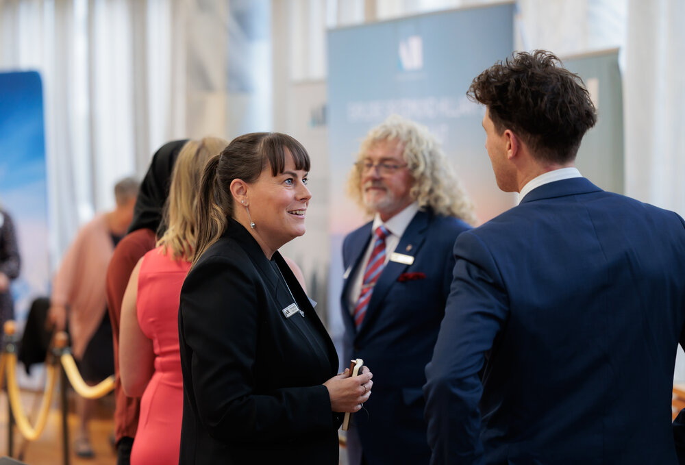 Acting ED Francesca Eathorne with IE alumni Mike Dawson