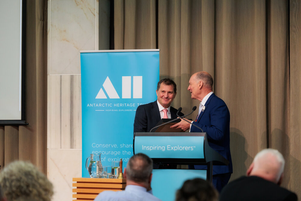 Nigel Watson accepting gift (005)