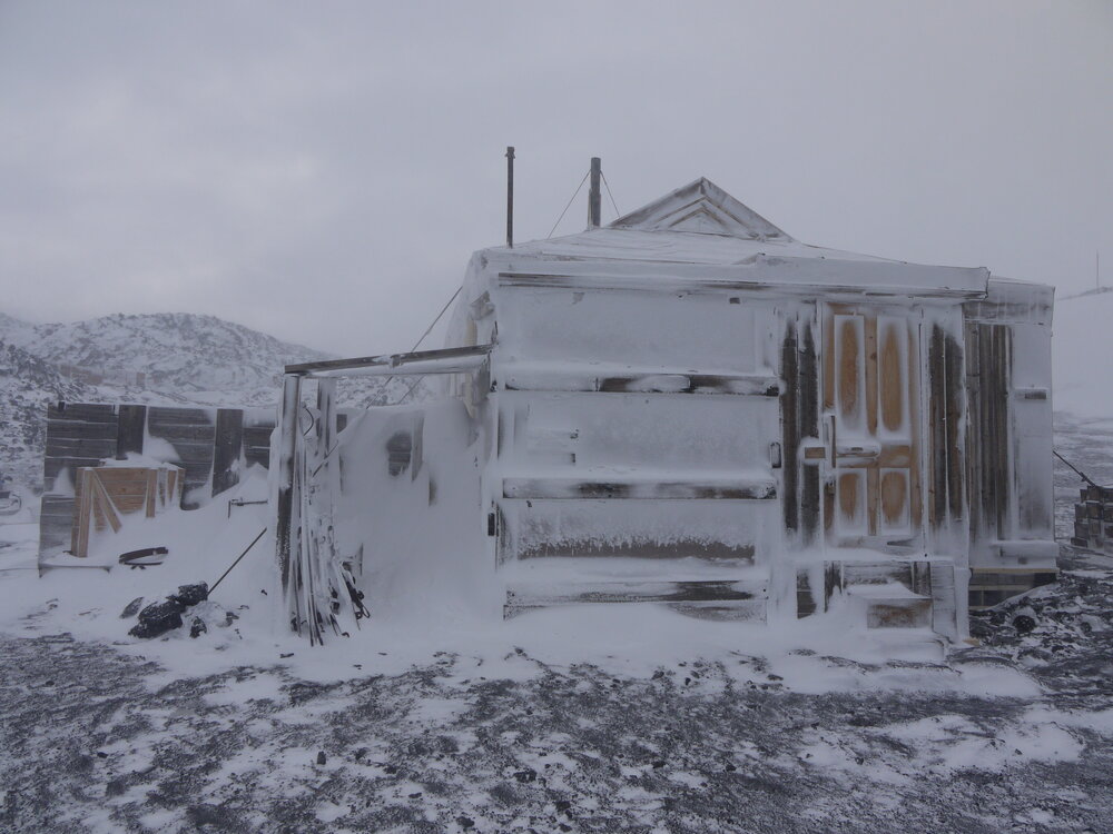 2010-11 Snow build-up around the West wall and latrine, Cape Royds