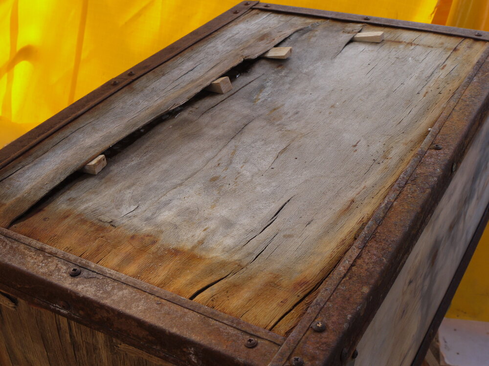 2010-11 Detail of Venesta case repairs, Cape Royds (012)