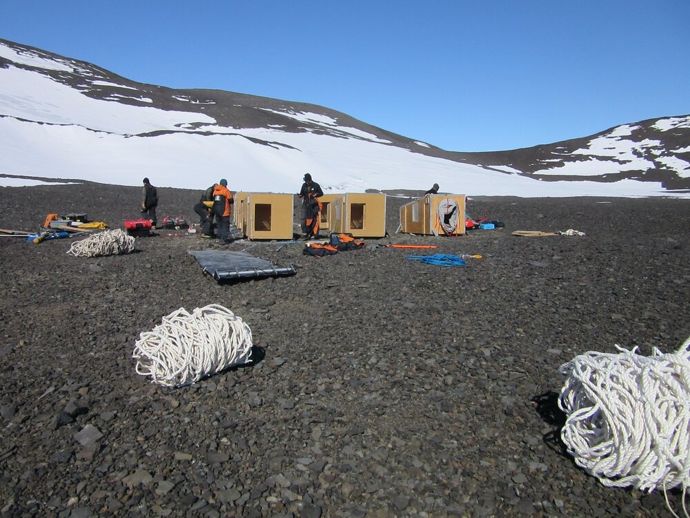 2015-16 Polar pods set up (001)
