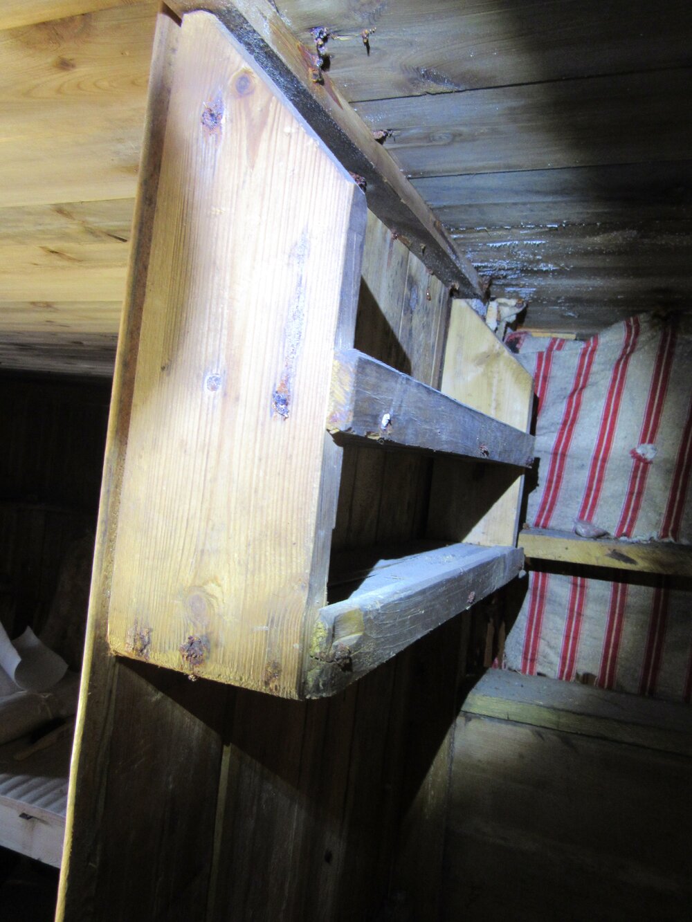 2015-16 Location image - Colbeck's bunk, Borchgrevink's hut (018)