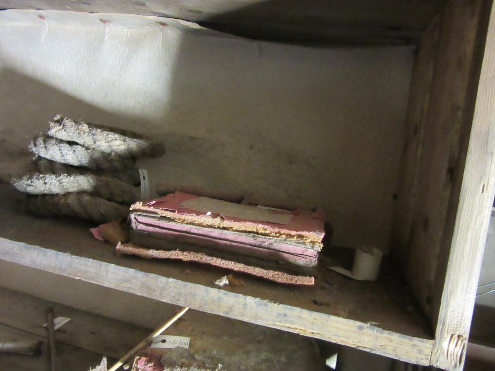 2015-16 Location image - Colbeck's bunk, Borchgrevink's hut (041)
