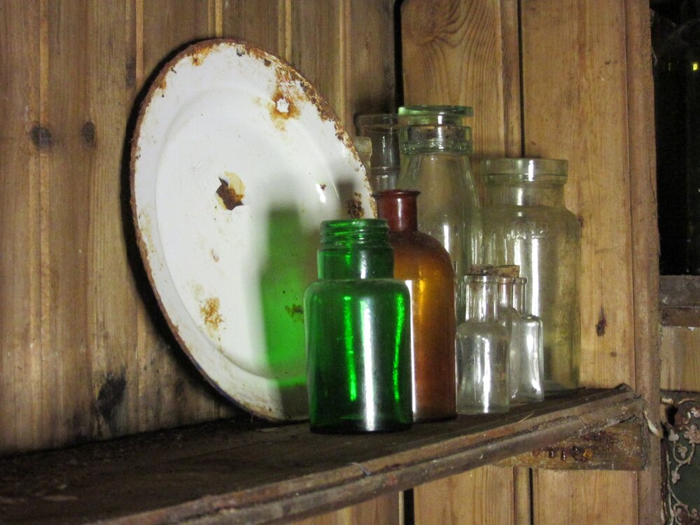 2015-16 Location image - Galley, Borchgrevink's hut (046)