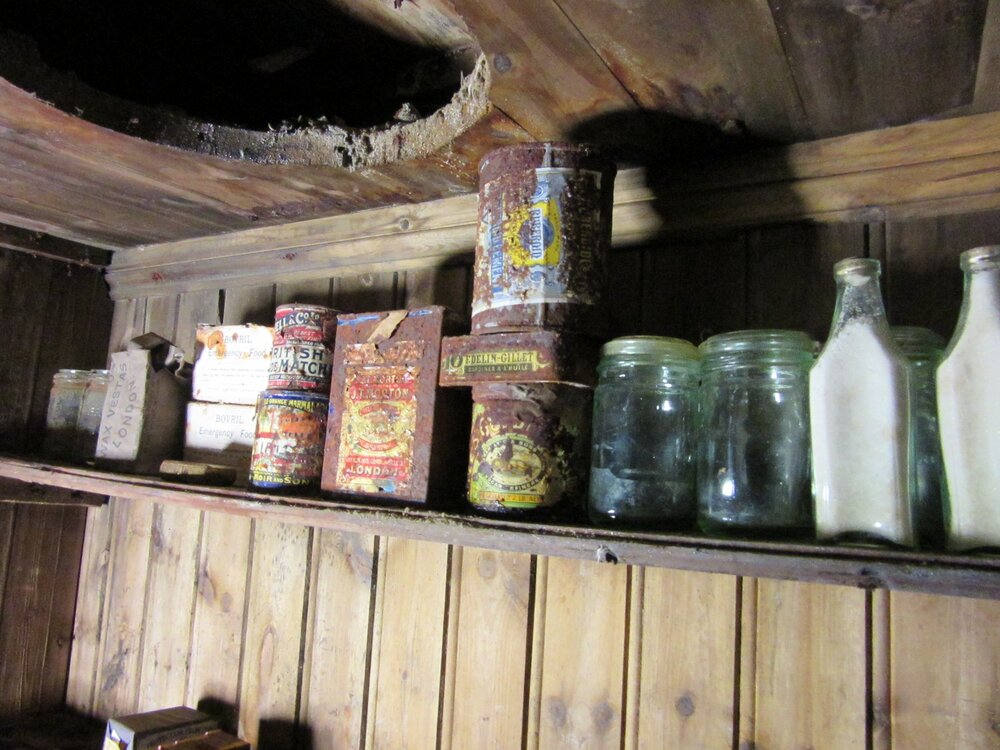 2015-16 Location image - Galley, Borchgrevink's hut (057)