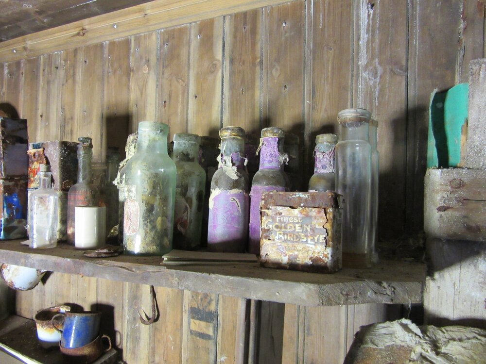 2015-16 Location image - Galley, Borchgrevink's hut (073)