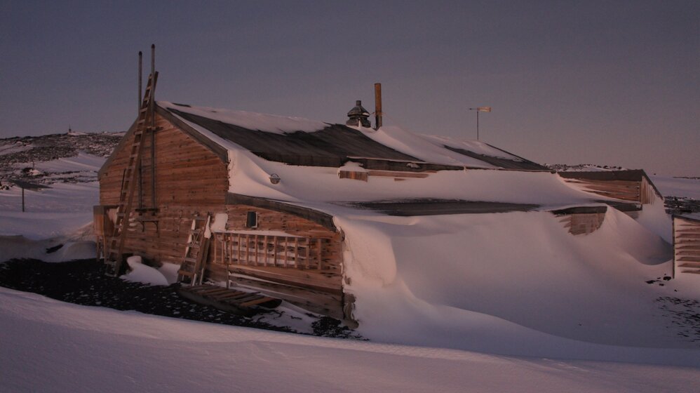 Snow Build-up, Scott's 'Terra Nova' hut, east and north elevations