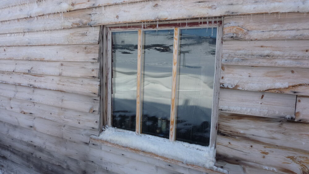 2010-11 Ice on the exterior wall of Scott's 'Terra Nova' hut
