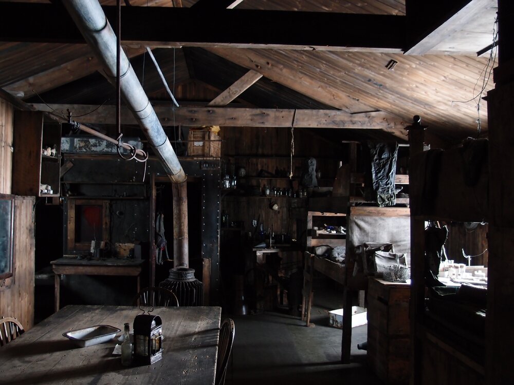 2014 Scott's 'Terra Nova' hut interior, looking East over Wardroom table (002)