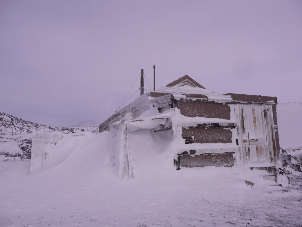 2010-11 Snow build-up at Shackleton's 'Nimrod' hut, Cape Royds
