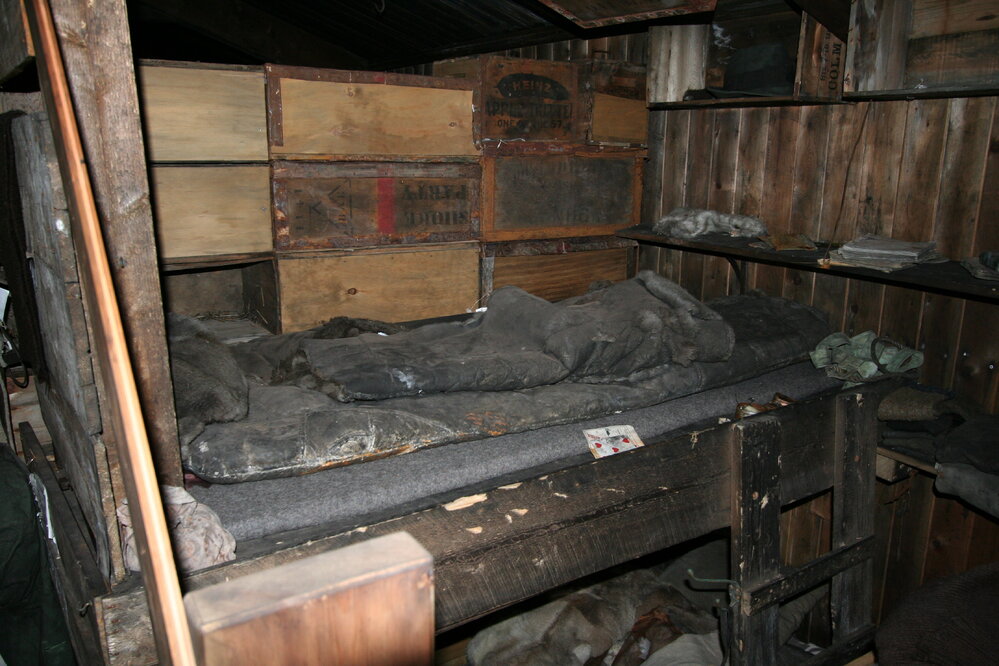 Sleeping bag, Scott's 'Terra Nova' hut (009)