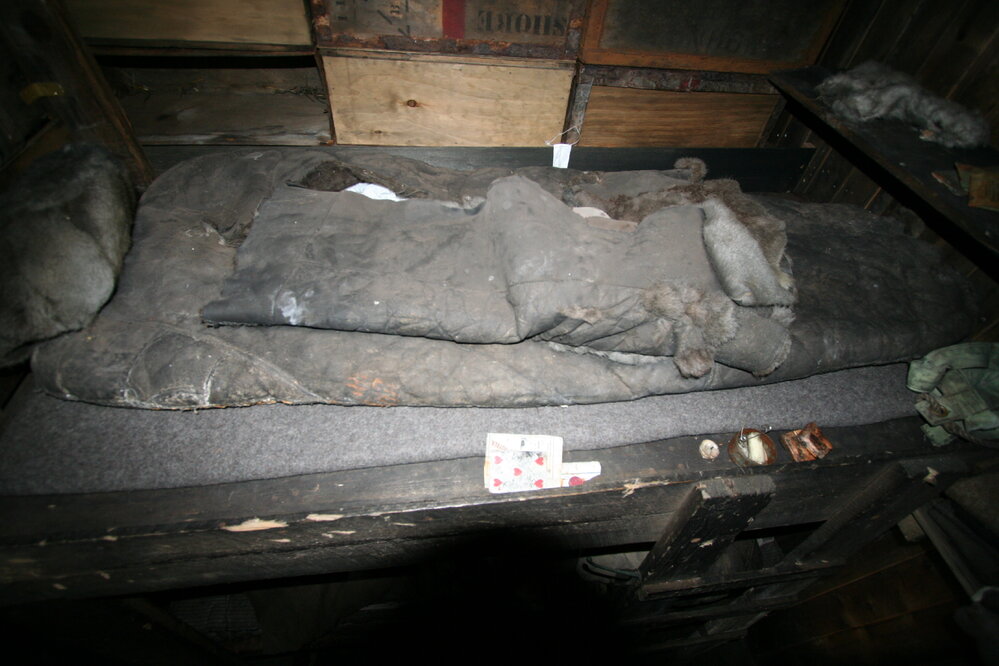 Sleeping bag, Scott's 'Terra Nova' hut (010)