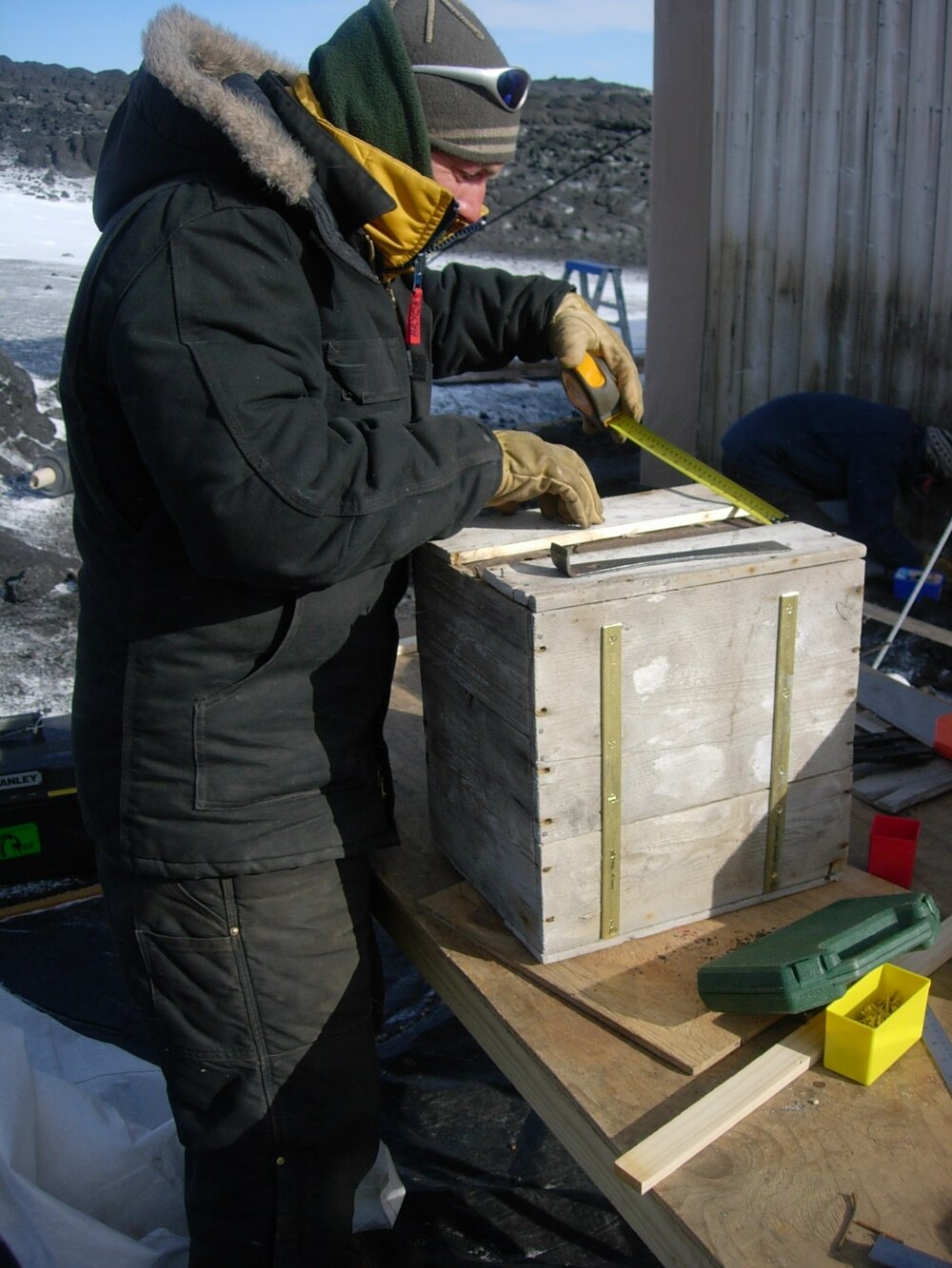 Heritage Carpenter Bryce Lewis repairing boxes from stables wall (002)