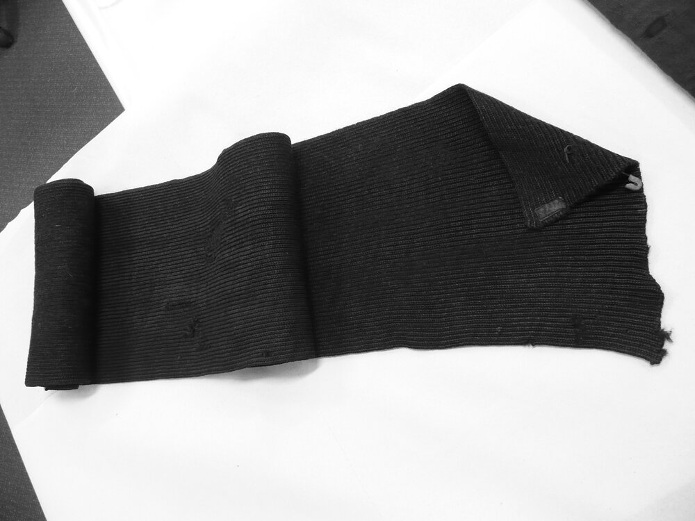 Knitted woollen scarf