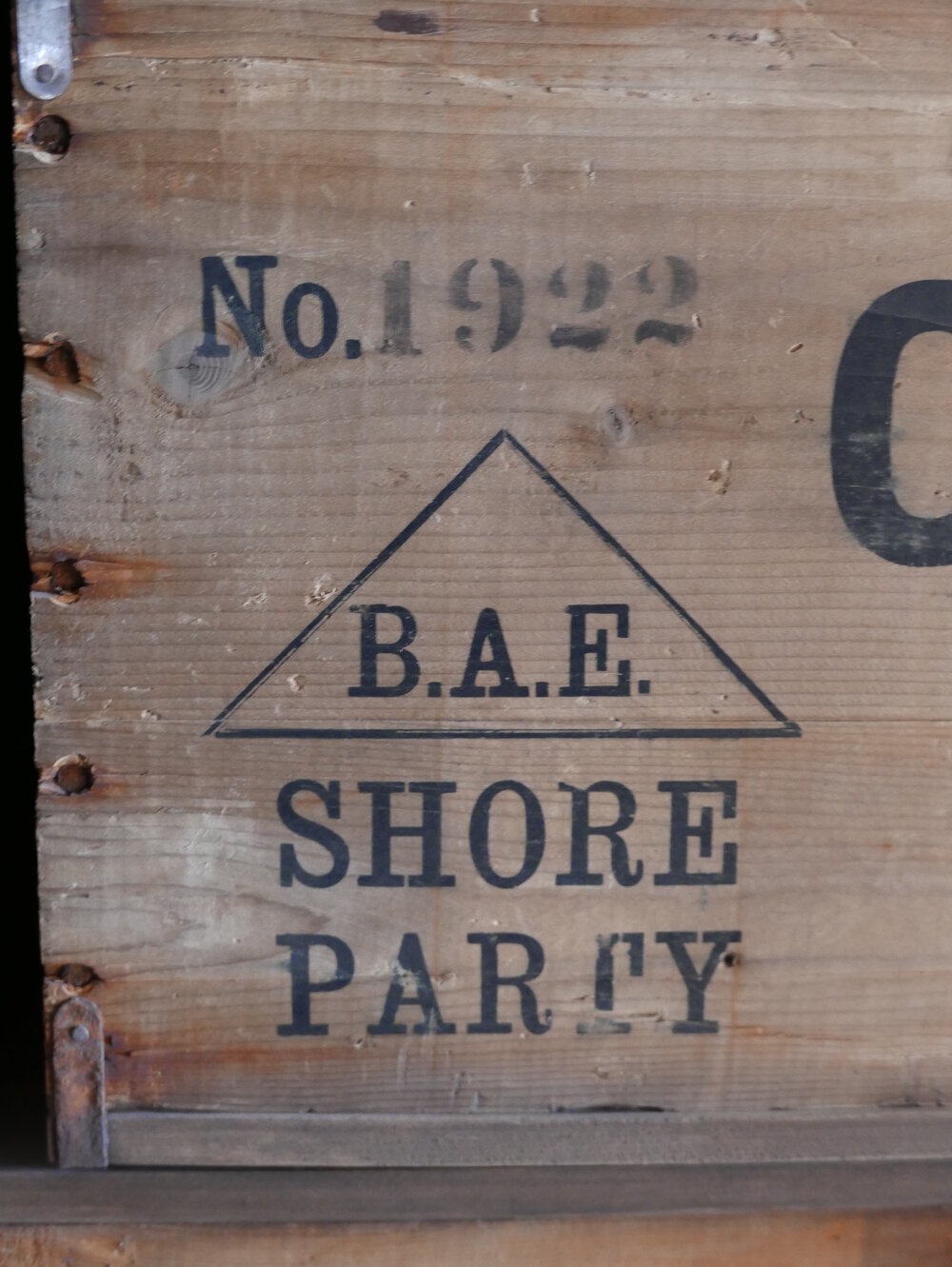 2017-18 Scott's 'Terra Nova' hut, interior, B.A.E. shore party label