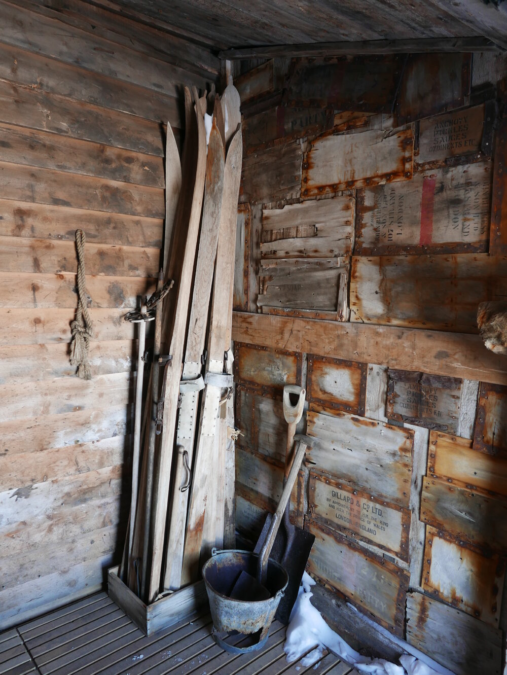 2017-18 Scott's 'Terra Nova' hut, work task, duckboards (001)