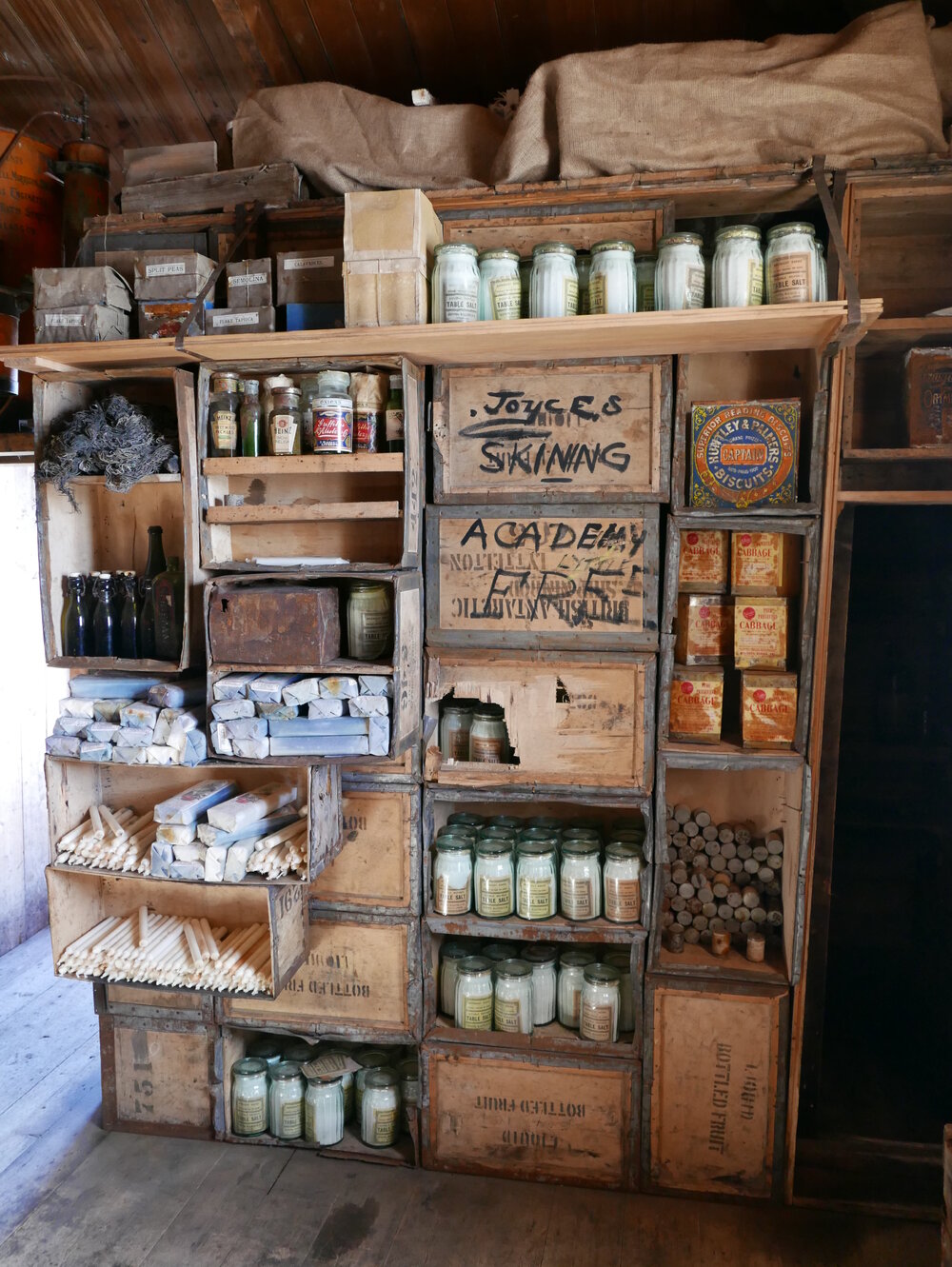 2017-18 Shackleton's 'Nimrod' hut, interior, artefacts in shelving