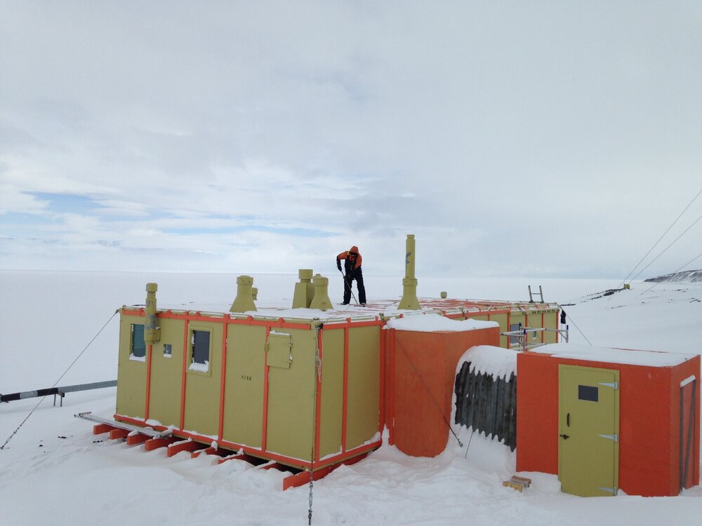 2017-18 Hillary's TAE/IGY hut, conservators at work, Antarctic Youth Ambassador Chris Ansin