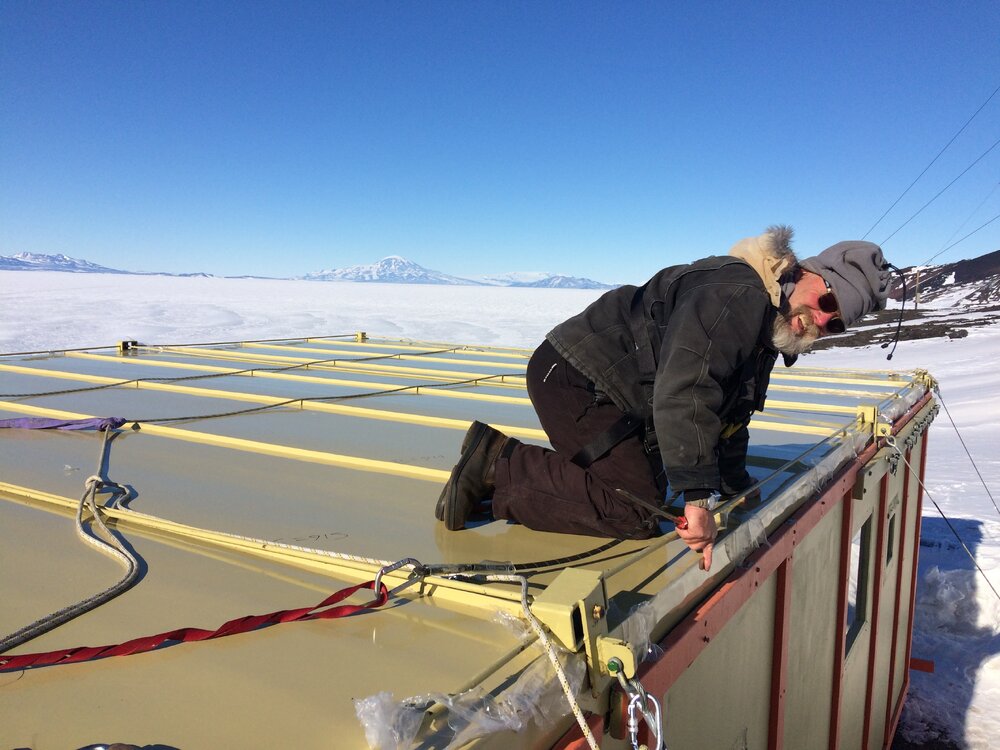 2017-18 Hillary's TAE/IGY hut, work task, AHT's Al Fastier during roof recladding