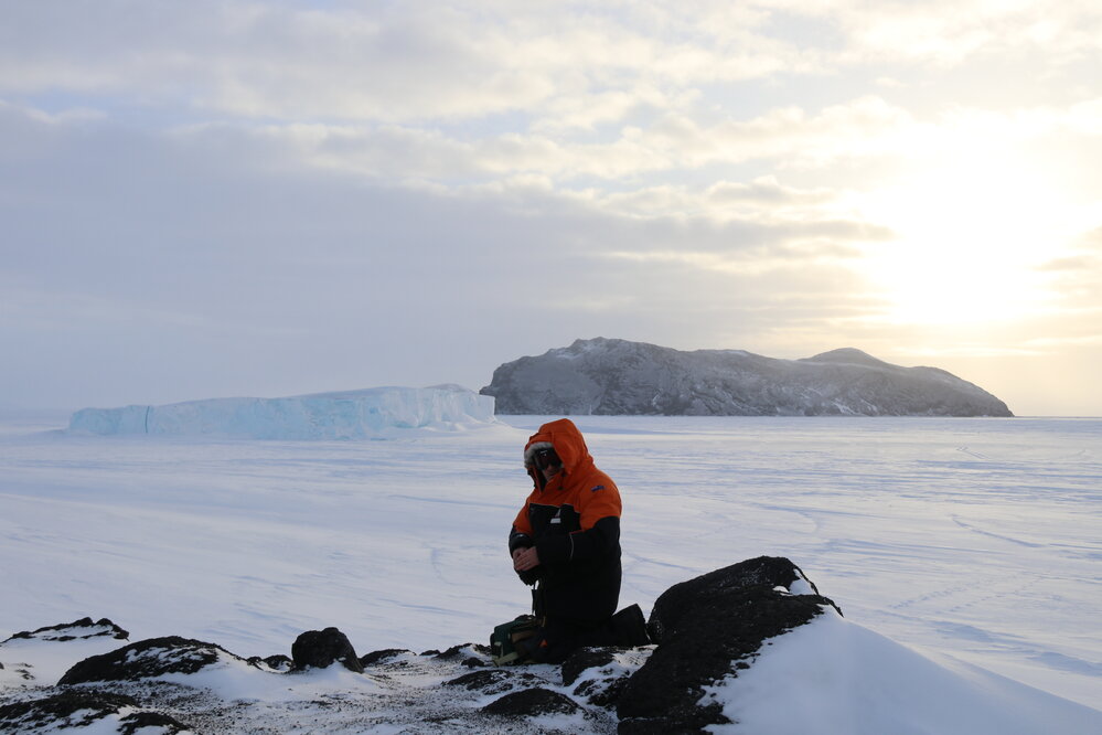 2017-18 AHT's Geoff Cooper and Inaccessible Island