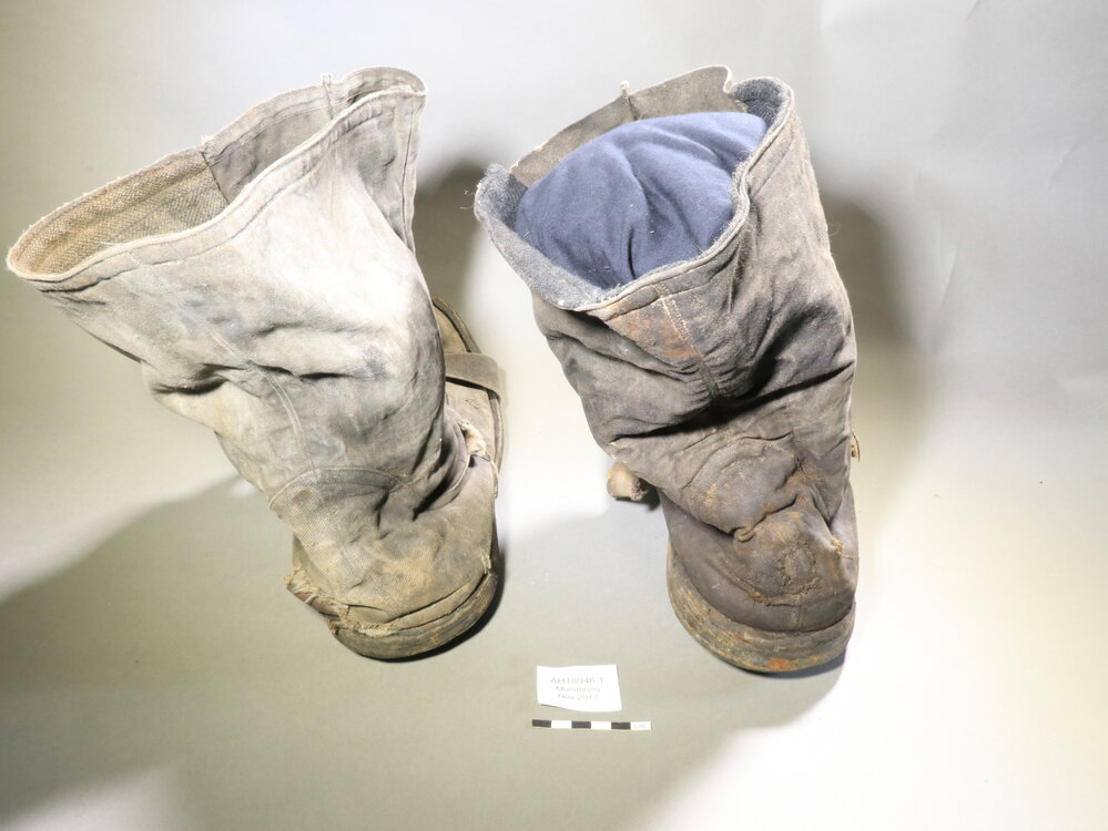 2017-18 Annual artefact monitoring programme, Cape Evans, boots (002)